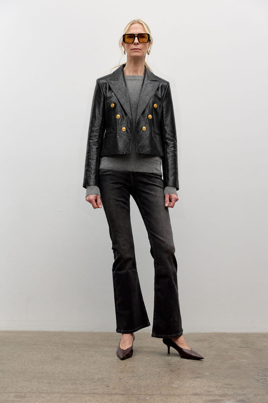 Shiny leather short jacket