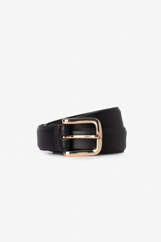 Medium genuine leather belt with gold buckle