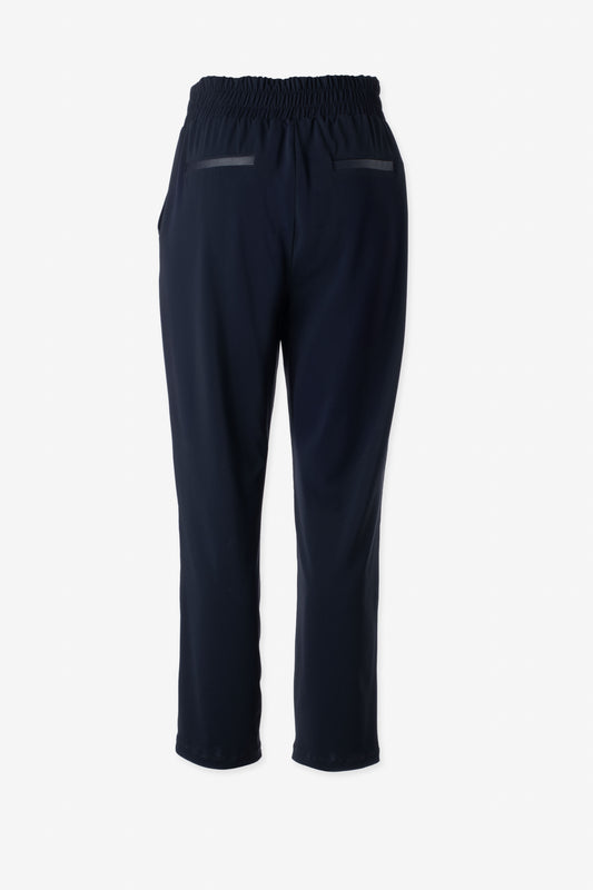 Pantalon étroit avec détail faux cuir