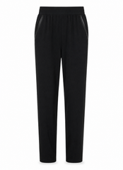 Pantalon étroit à enfiler en jersey mat avec détails en cuir végane