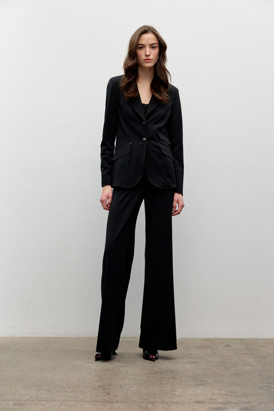 Veste en jersey mat avec détails en cuir végane