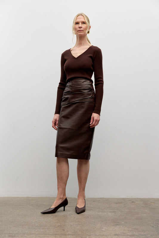 Fine merino blend V neck rib sweater