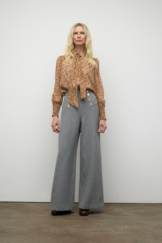 Daisy print blouse with detachable scarf