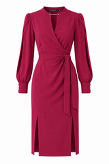 Robe à manches longues en jersey mat avec détails en épingles