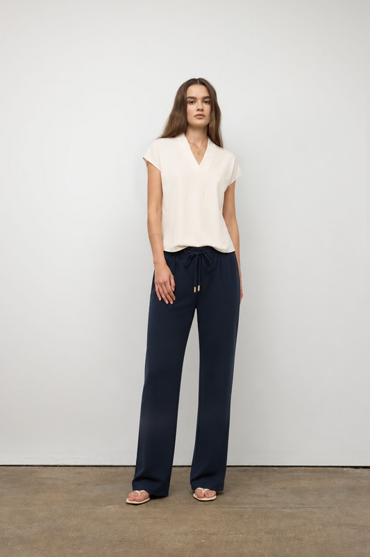 Jogger pant with paper bag waistband