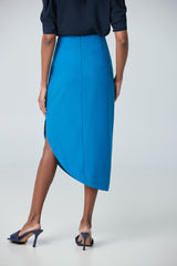 Jupe au genoux assymétrique