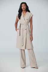 Sleeveless long coat