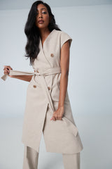 Sleeveless long coat