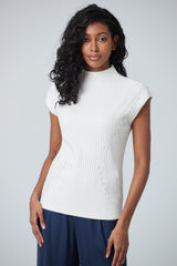 Pull sans manche col cheminée avec pointelle et côtes