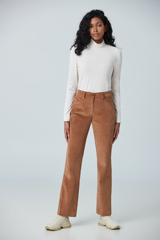 Straight leg crop pant with faux leather insert