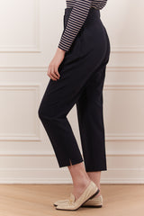 Crop pant with front pleat