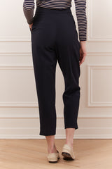 Crop pant with front pleat