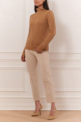 Pull cotelé col montant