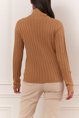 Pull cotelé col montant